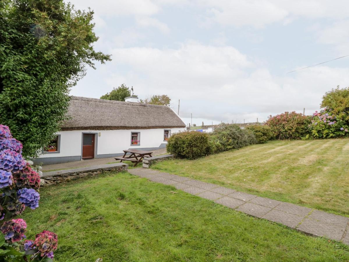 The Thatched Cottage Liscarney Buitenkant foto